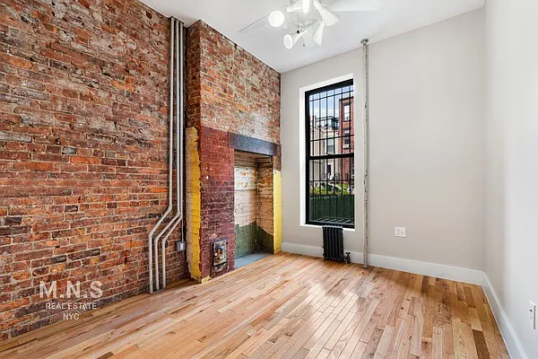 Rented by MNS | media 16