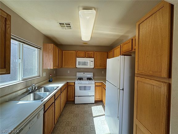 5th image of 6308 Tier Ave