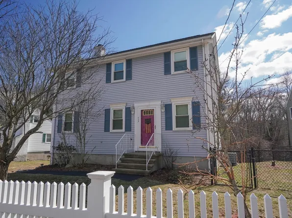 93-93 Lexington St #A, Burlington, MA 01803
