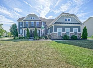 5789 Somerset Blvd E, Bargersville, IN