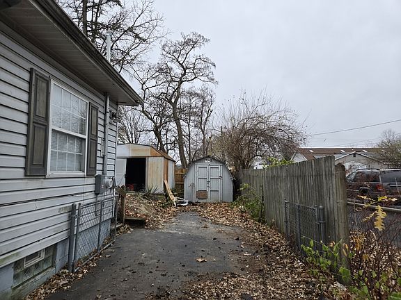5th image of 2525 Ottello Ave