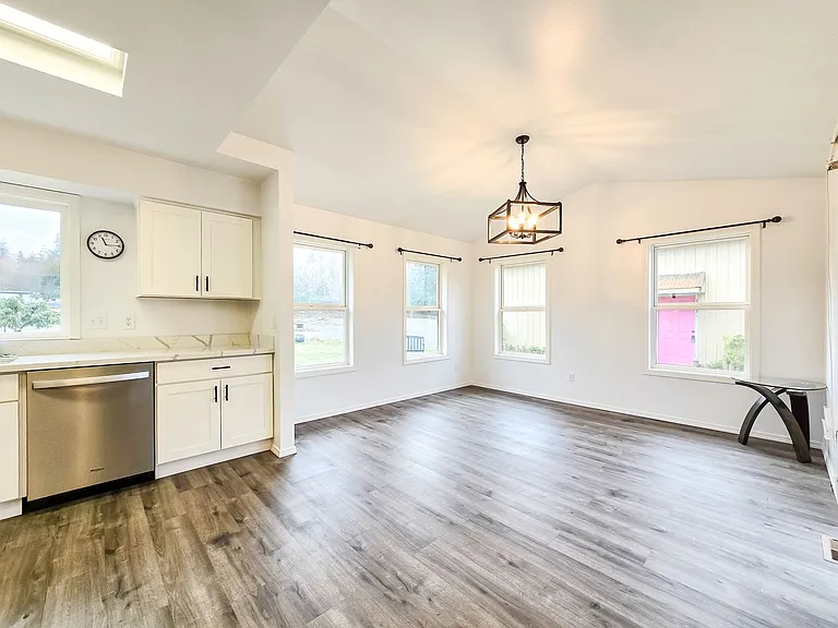 22270 Bulson Rd — Photo 5