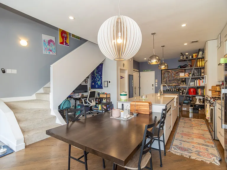 824 W Armitage Ave #2B — Photo 5