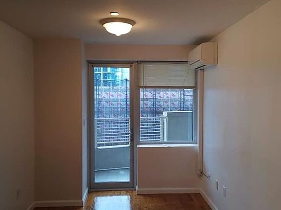 5th image of 37-20 Prince St #7H