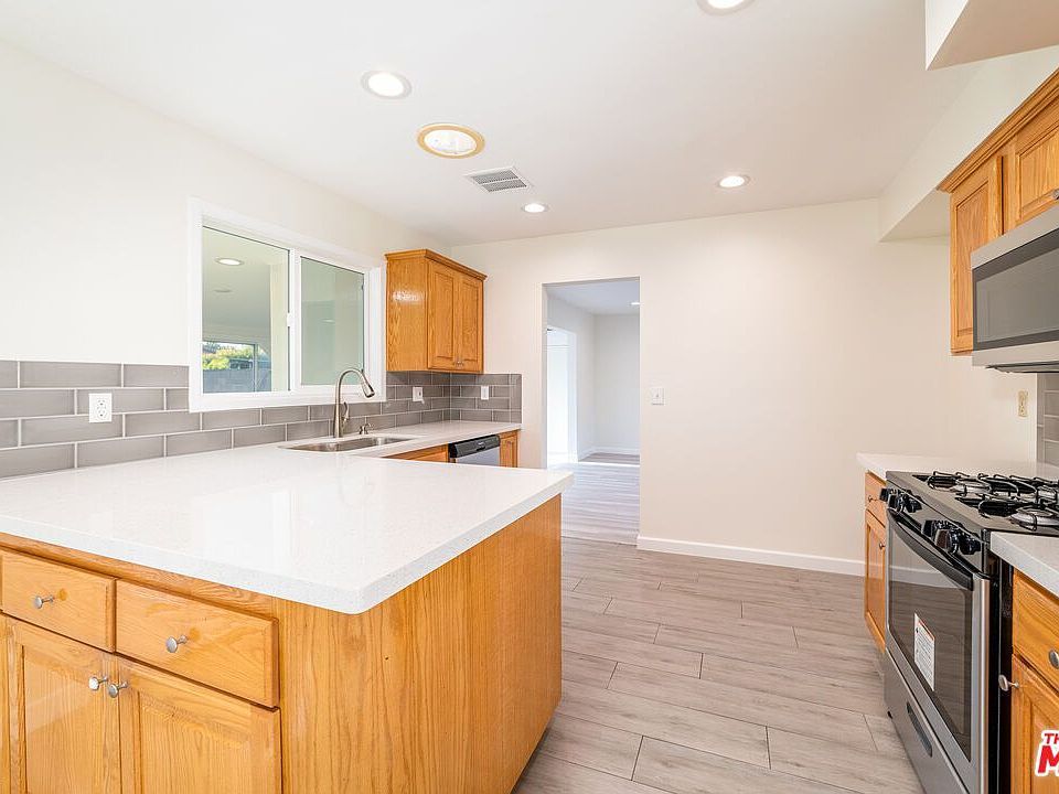 8727 Monogram Ave, North Hills, CA 91343 | Zillow