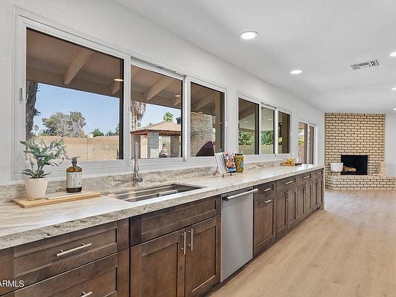 3rd image of 498 S VILLA NUEVA Drive