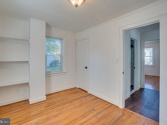 5th image of 606 Maury St