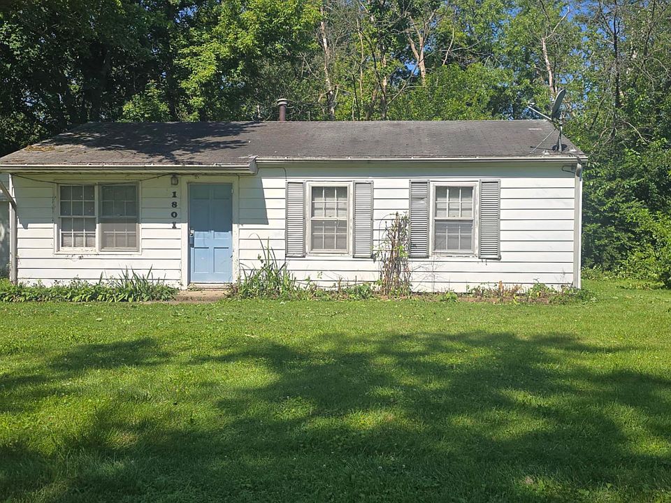 1st image of 1801 Clover Ln