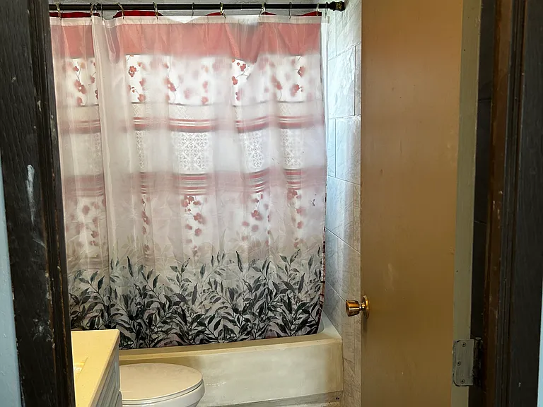 2306 W Howard Ave — Photo 12