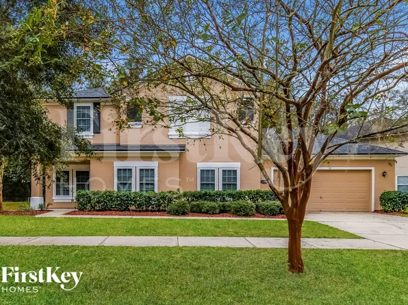 2504 Victoria Point Dr, Jacksonville, FL 32218