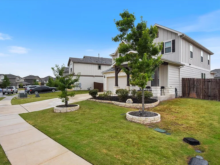210 Zuma Dr — Photo 35
