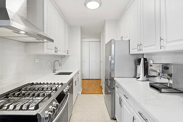 Sold by Corcoran | media 1