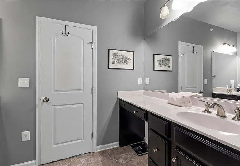 4641 Wistar Creek Dr #B — Photo 30