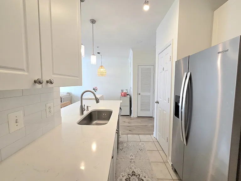 2791 Centerboro Dr #290 — Photo 4