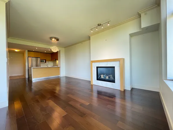 6015 Iona Dr #303, Greater Vancouver, BC V6T 2J4