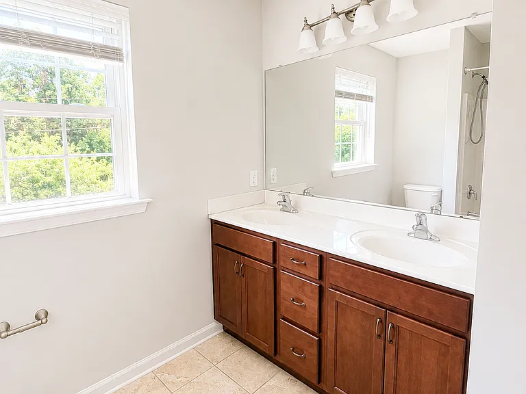 205 Carriage Walk Dr — Photo 17