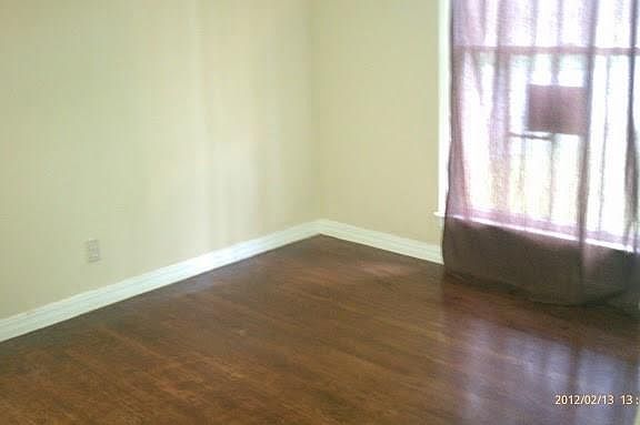 5th image of 7523 Lovett Ave