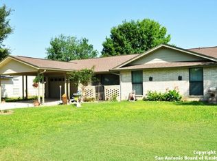 813 Marilyn Dr, Schertz, TX 78154