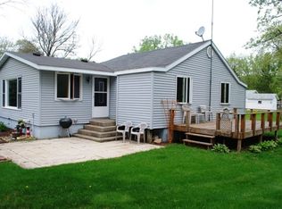 W5434 Haynes Rd, Pardeeville, WI 53954