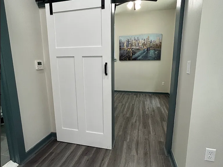 36 E Utica St #1-D — Photo 3
