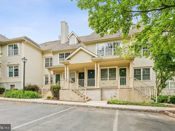 624 Brickhouse Rd, Princeton, NJ 08540