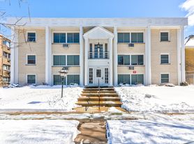 Pillsbury Apartments