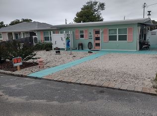 219 Lake Pl, Panama City Beach, FL 32413