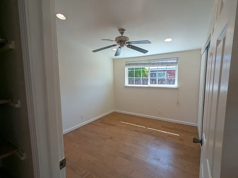 1122 Myrtle Dr — Photo 28