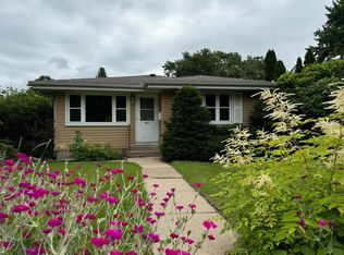 6833 Thomas Ave S, Richfield, MN 55423