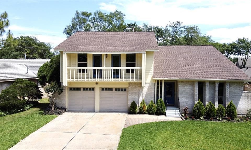 1st image of 21015 Park Brush Ln