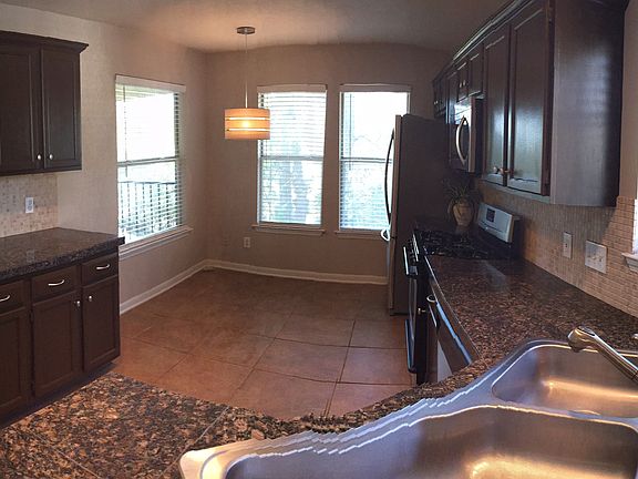 Spacious Kitchen all upgrade