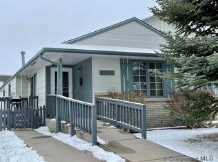 2619 Sagebrush Ave, Cheyenne, WY 82009