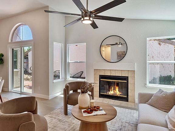 4th image of 8016 Willys Ct