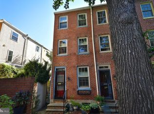 116 Carpenter St REAR 1, Philadelphia, PA 19147