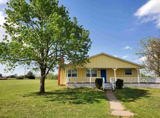 11201 NE Wolf Rd, Fletcher, OK 73541