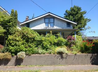 2326 N 60th St, Seattle, WA 98103