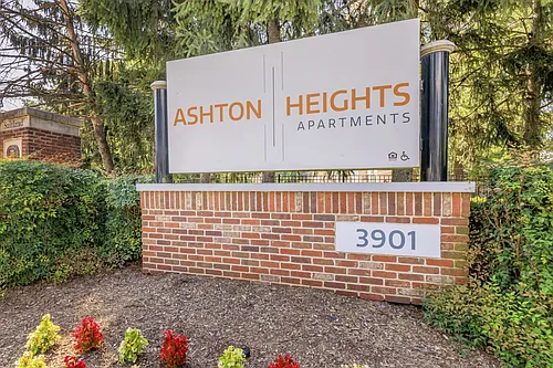 Ashton Heights Photo 1