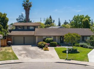 563 Oak Ridge Ct, Oakdale, CA 95361