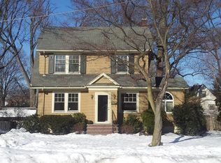 24 Euclid Pl, Montclair, NJ 07042