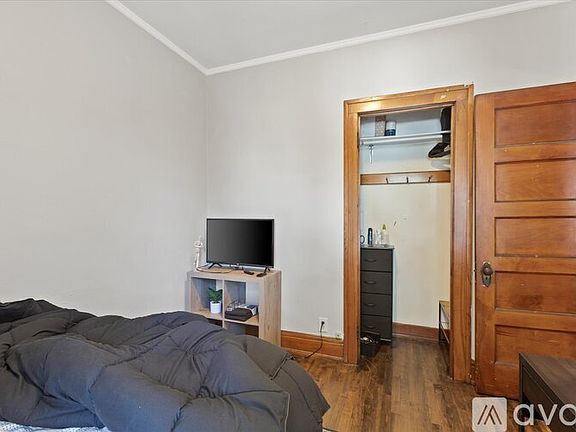 5th image of 2745 N Frederick Ave #2745
