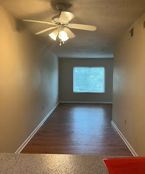 1600 Park Cir #416 — Photo 7