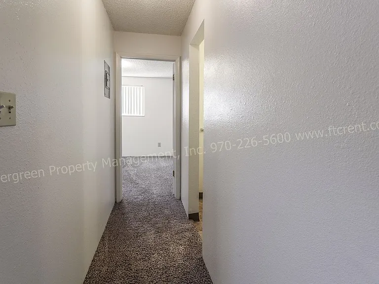 1314 E 16th St — Photo 11