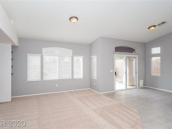 5th image of 9685 Donner Springs Ave