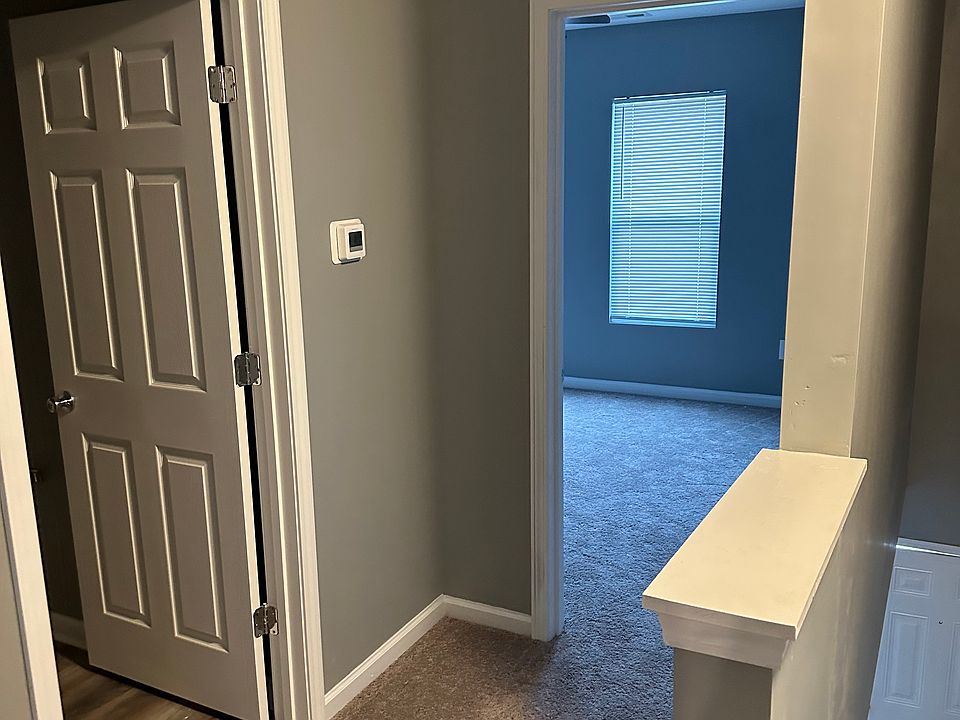 2nd image of 217 N Sellers St