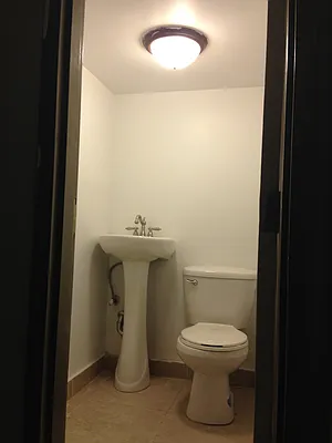 Rented by P Management | media 16