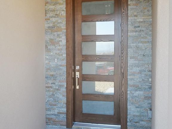 3rd image of 1147 Puerta De Picacho