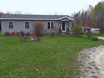 3166 Kernow Ln, Harbor Springs, MI, 49740