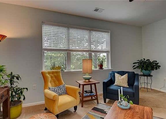 5th image of 5300 Warminster Dr Unit 206