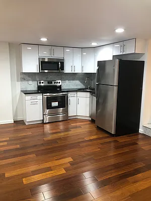 Rented by Richard Macias, LREB | media 3