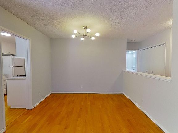 5th image of 5625 Sumner Way Unit 212